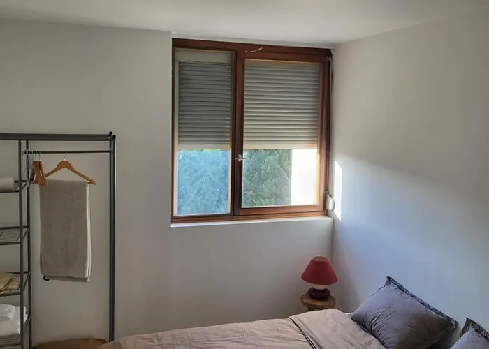 Charment Au Pied De Trame 公寓 *